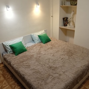 Студия у Горного Университета и набережной Невы