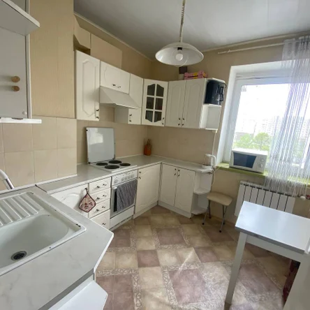 Квартира у метро Приморская на набережной реки Смоленки